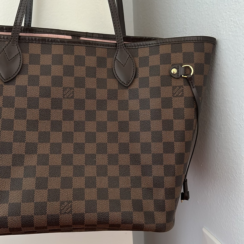 Louis Vuitton MM Neverfull - Picture 4 of 14